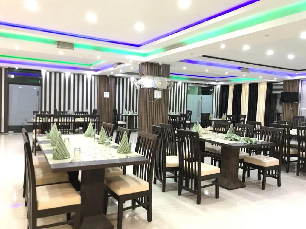Hotel Sarweshwary Varanasi Eksteriør bilde
